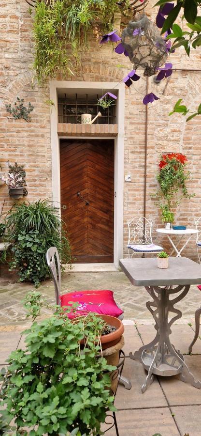 Ferienwohnung Il Giardino Segreto Ferrara Exterior foto