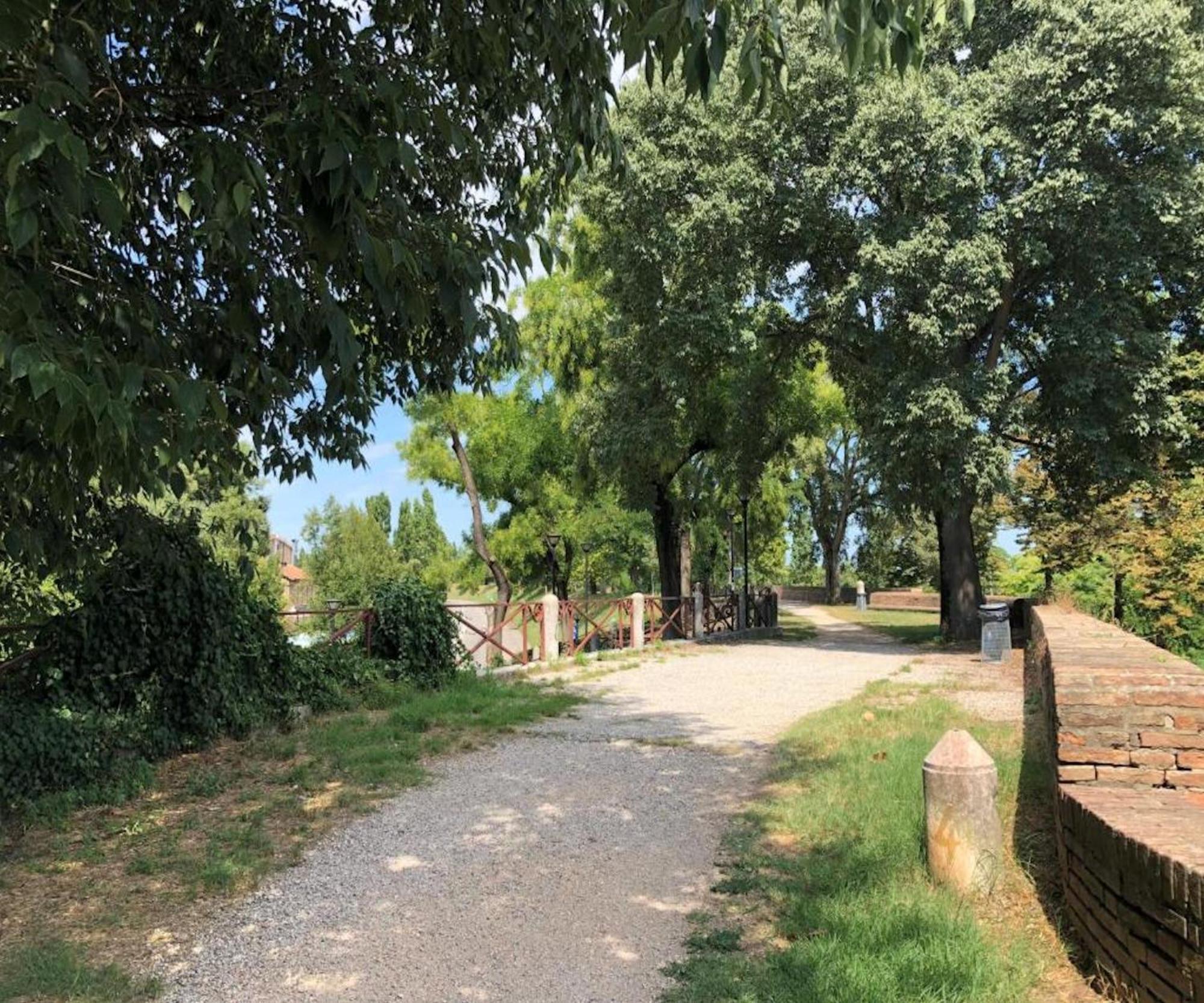 Ferienwohnung Il Giardino Segreto Ferrara Exterior foto
