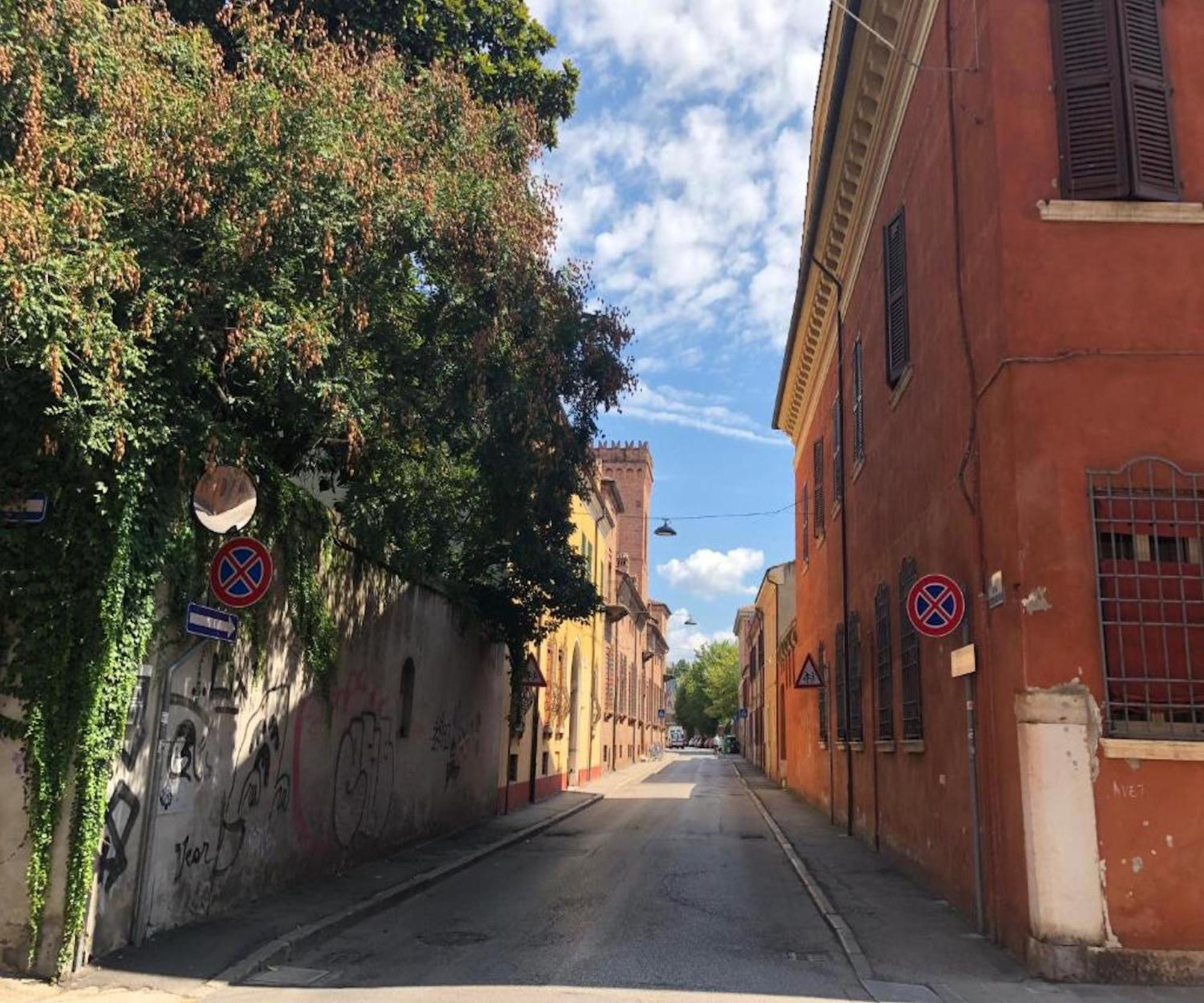 Ferienwohnung Il Giardino Segreto Ferrara Exterior foto